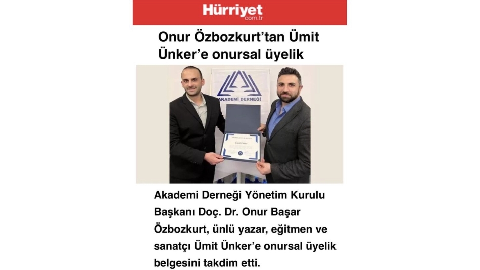 Onur Özbozkurt’tan Ümit Ünker’e Onursal Üyelik